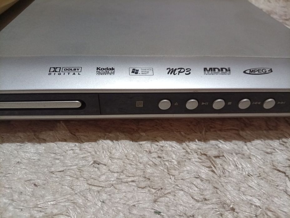 Срочно продам dvd Roison рабочий