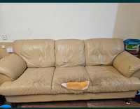 Продам кожанный диван,в хорошем состоянии