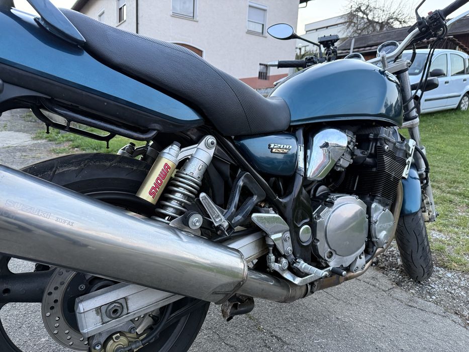 Suzuki GSX 1200 an 2000