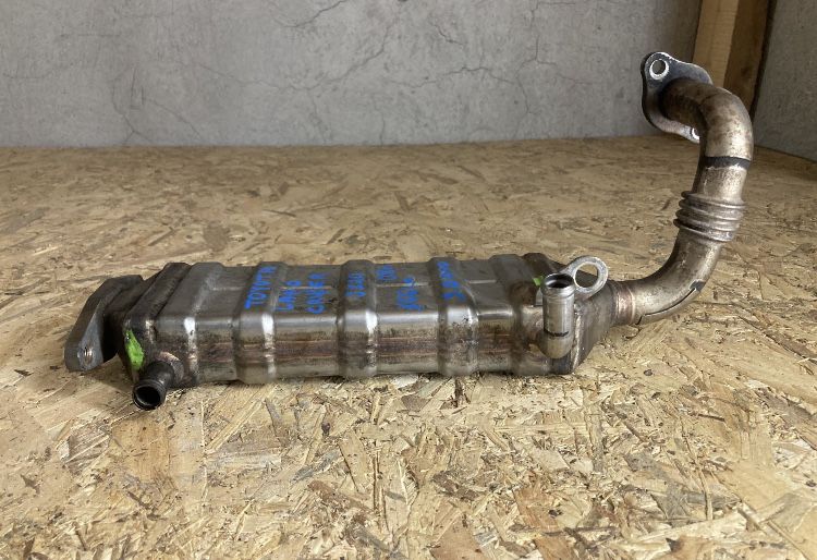 Охладител за Тойота ланд крузер J120 /Toyota land cruiser J120