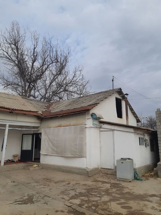 Срочно Дом сотилади ховли