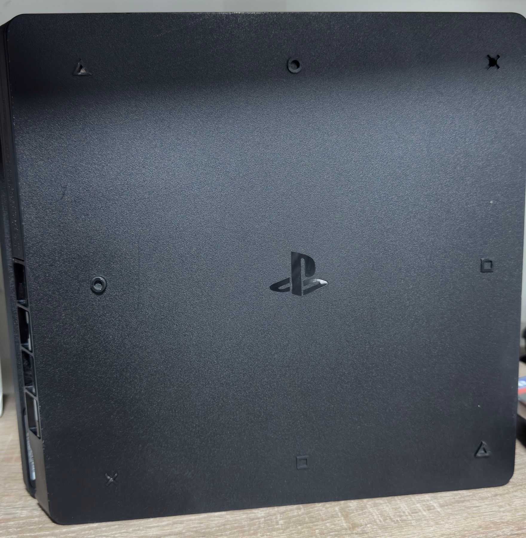 Sony Playstation 4+джойстик 1000гб