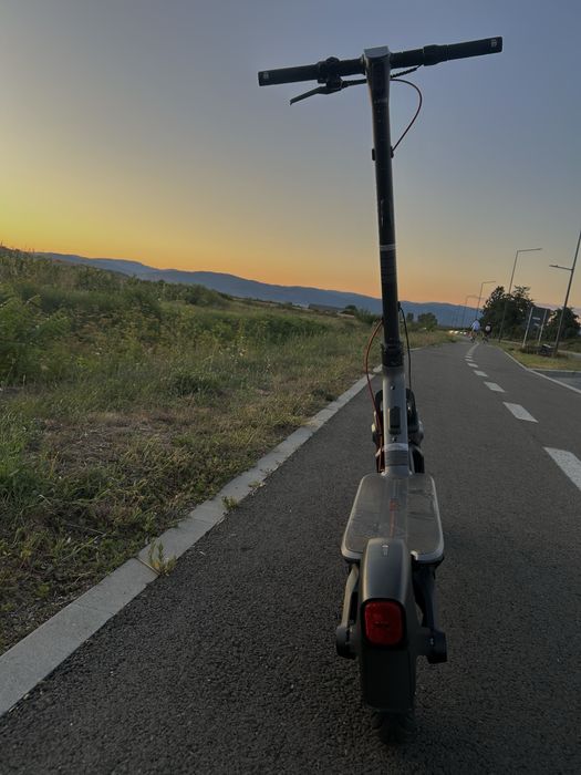 Trotineta electrica NINEBOT eKickscooter F3 E 2025