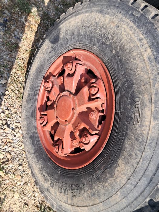 Vând punți pt ivevo330-30, 330-36 pt 6×6.