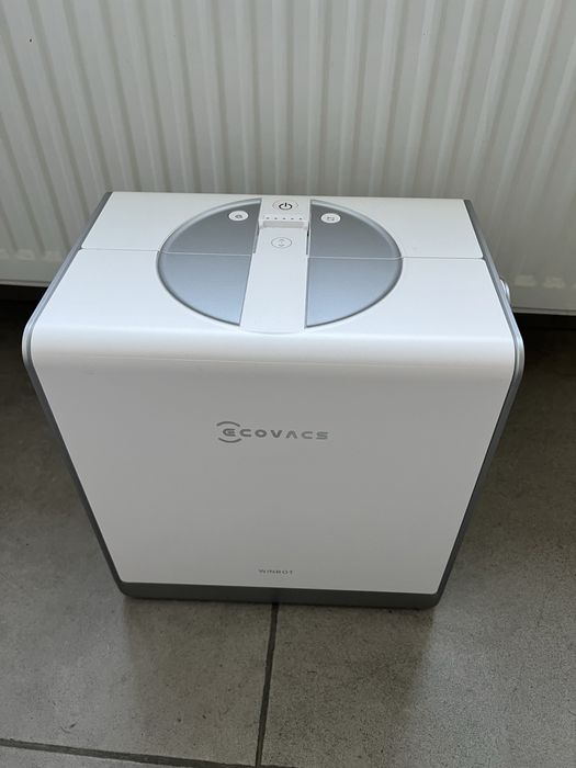 Inchriere robot pentru spalat geamuri Ecovacs Omni2 Pro