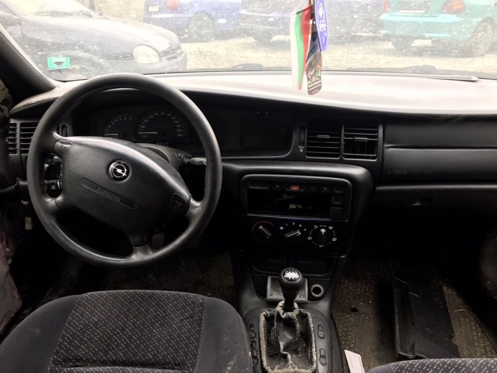 Opel Vectra 1.6 1.6v 101 На Части