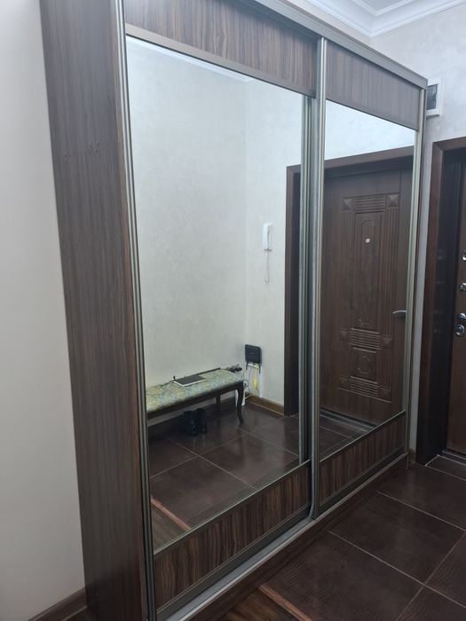 Шкаф купе в отличном состоянии