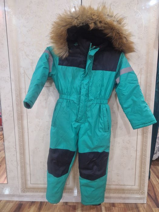 Combinezon  superb pt 5-6 ani