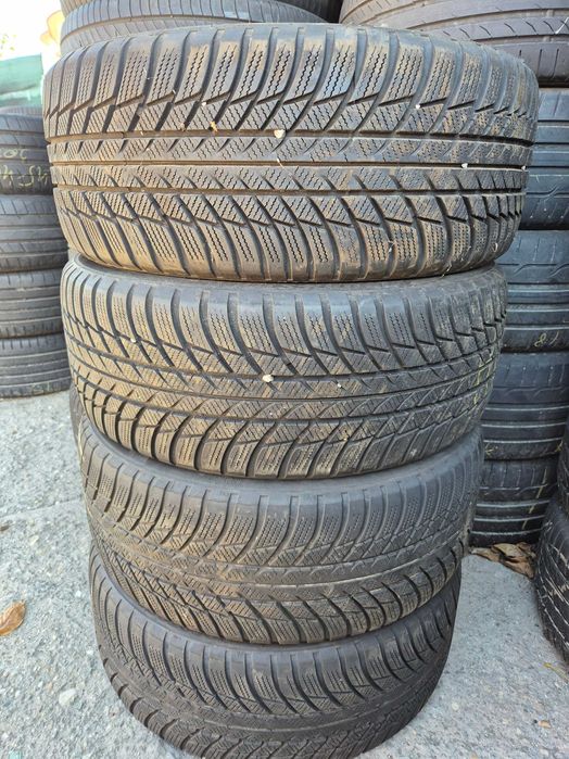 Anvelope de IARNA - 225/45/18 - BRIDGESTONE - Impecabile