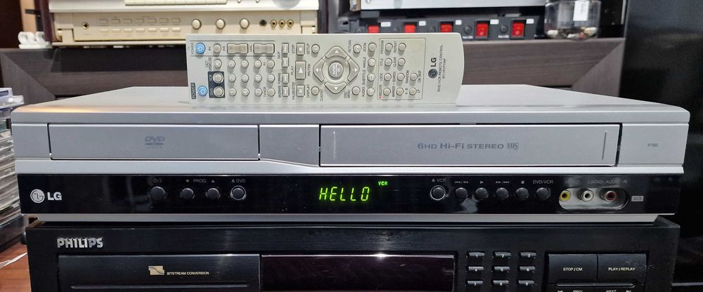 Combo DVD / VCR LG V180 cu telecomanda originala