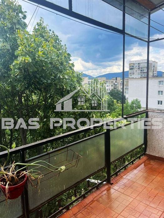 3-стаен в София-Бъкстон площ 101