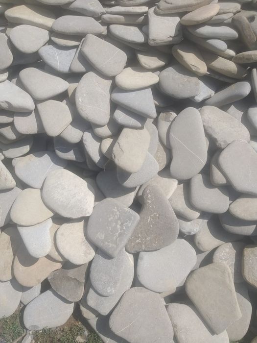 Piatra naturala de munte diferite nuanțe