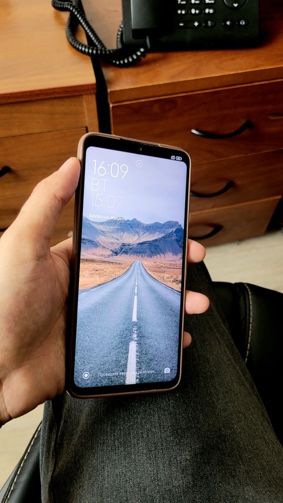 Продам Redmi Note 8 Pro 128Gb