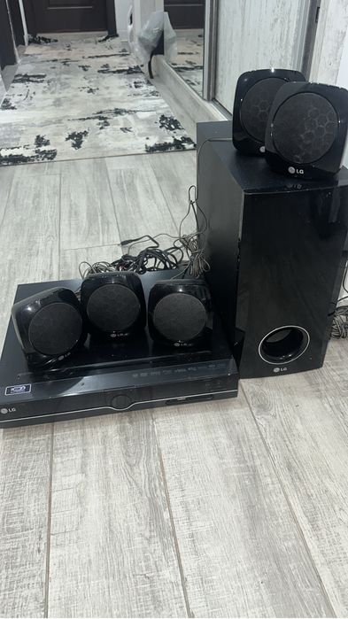 Sistem Home Cinema LG HT355SD