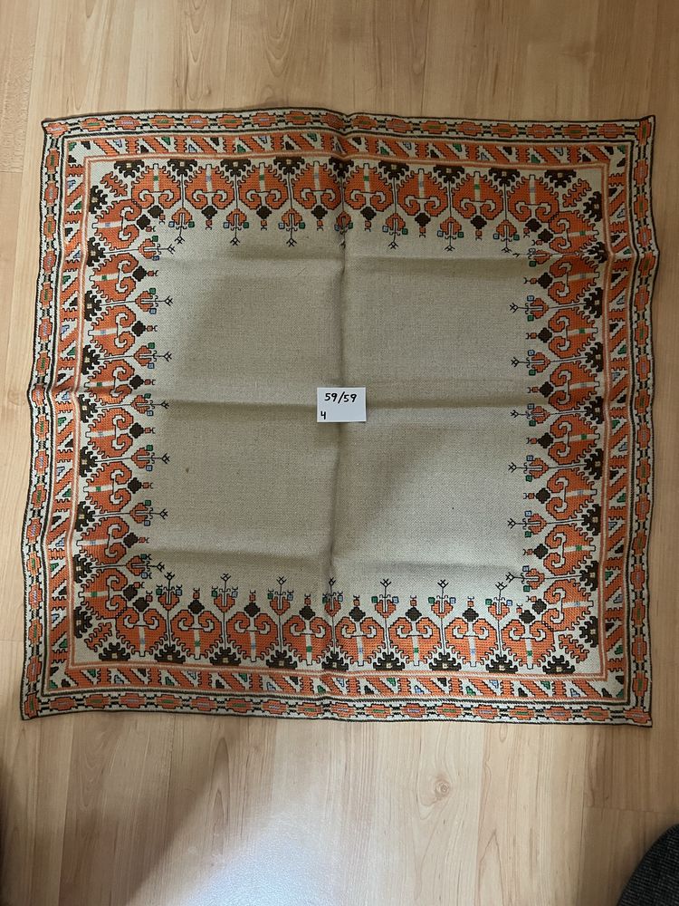 Ръчно бродирани карета