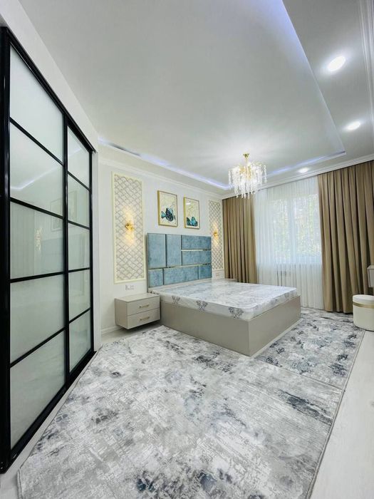 Продаётся квартира 4 комнатная