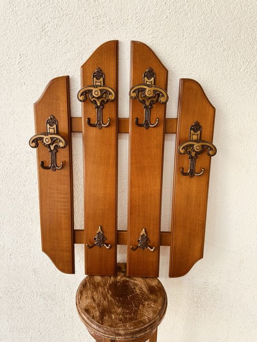 Ретро стенна закачалка от 80-те