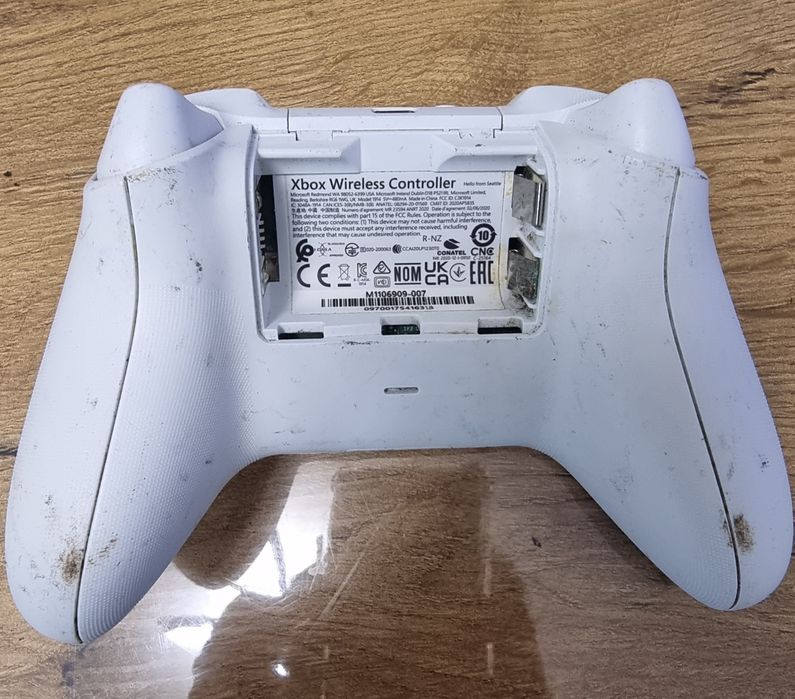 Контролери за Xbox за части