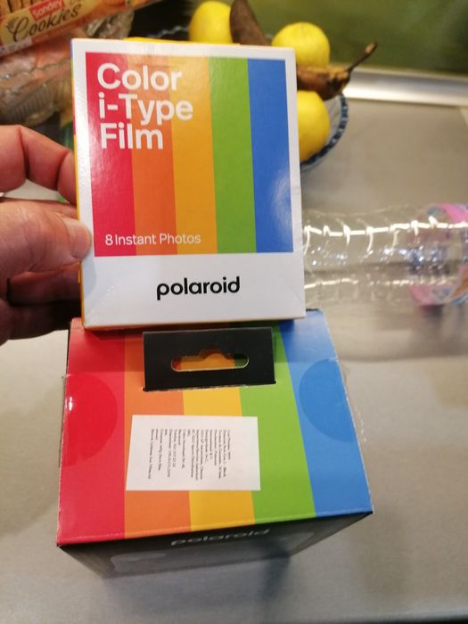 Продам фото апарат полароид чисто нов
