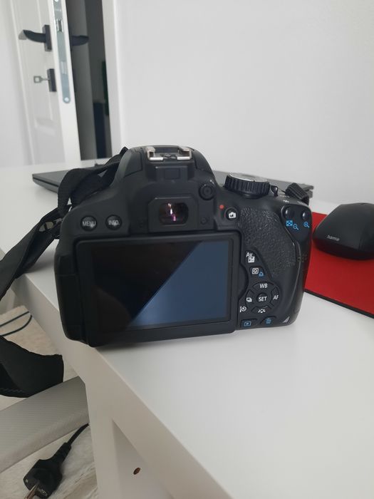 Canon 650D aparat foto