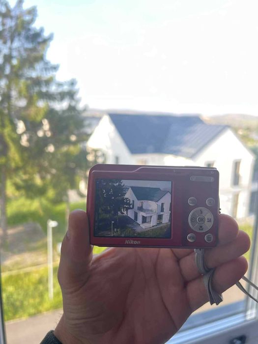 Nikon Coolpix S210 Aparat foto camera video cu incarcator si card+husa