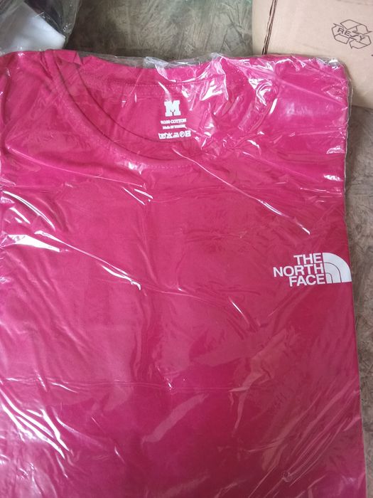 Тениски внос от Турция