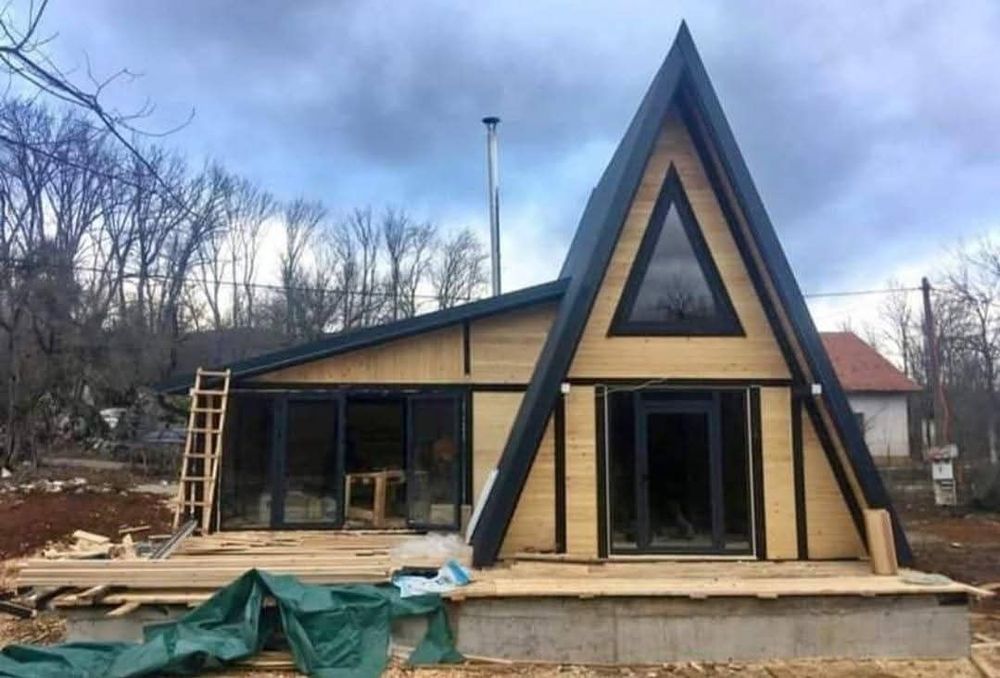 Case și cabane A Frame din lemn