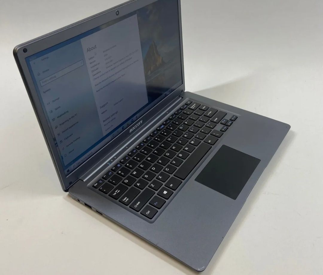 Laptop Leadbook Bocconi 14.1 inch