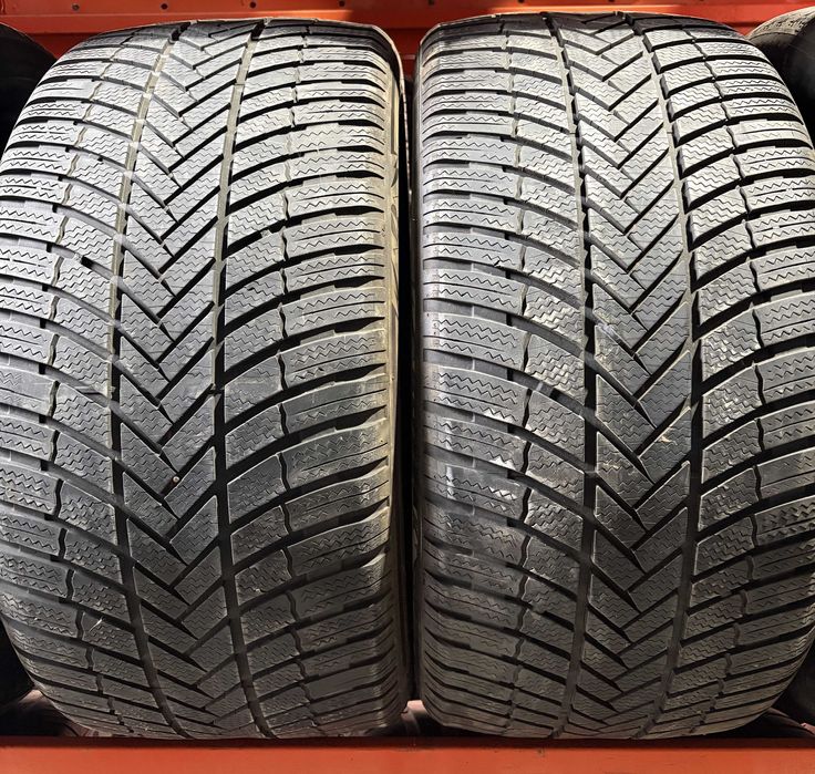 Bridgestone 285/40R20- Stare foarte buna, livrare rapida, garantie!