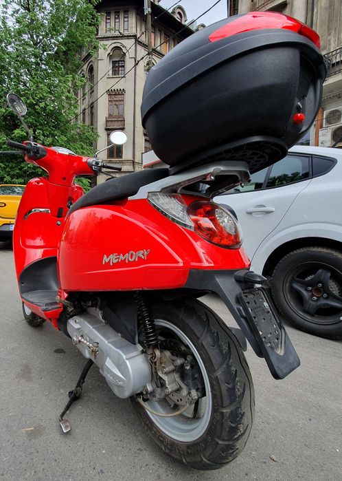 Scuter Auto, moto și ambarcațiuni