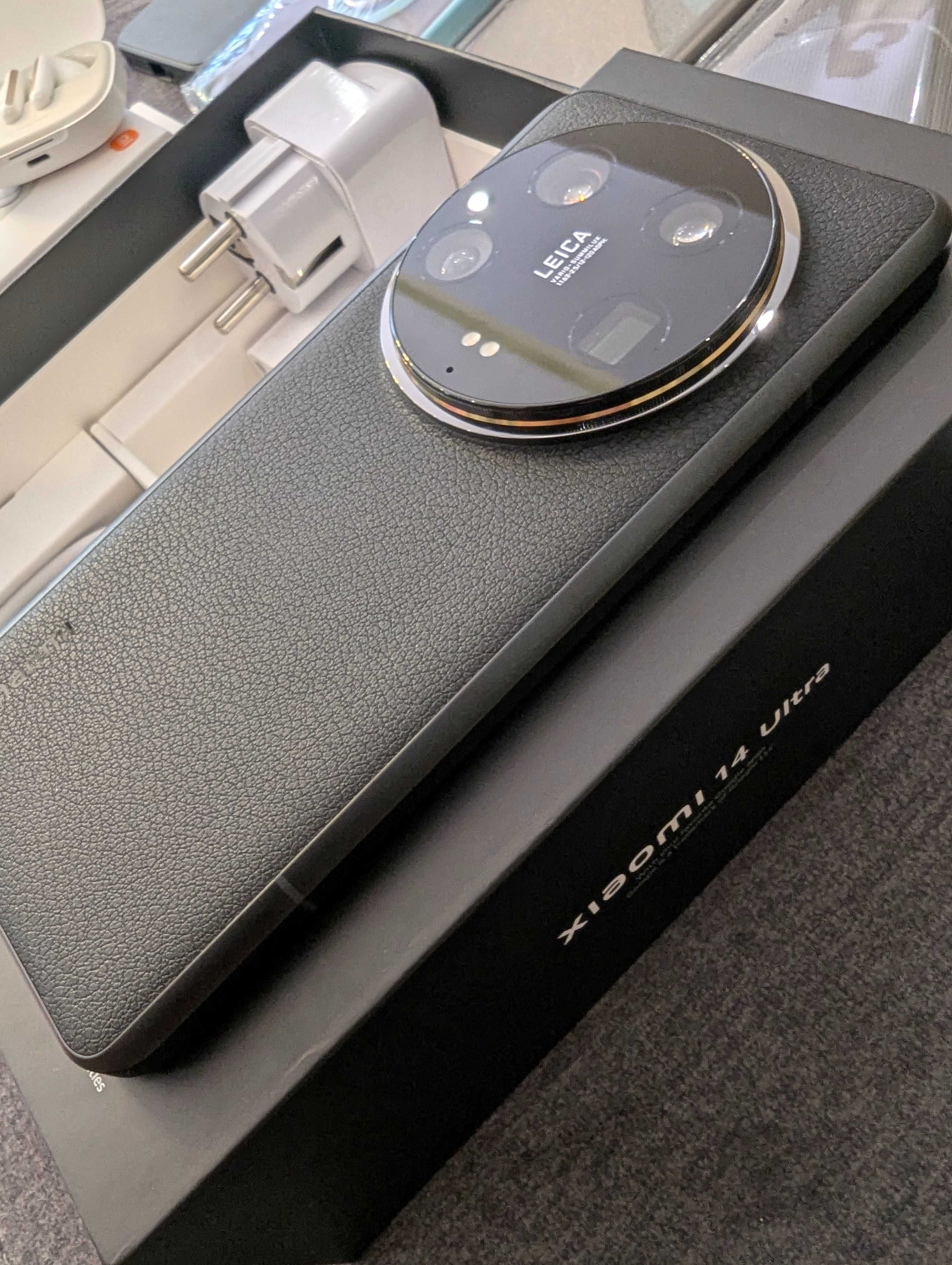 Xiaomi 14 Ultra Black