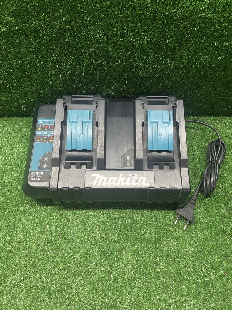 Двойно зарядно Makita DC18SH
