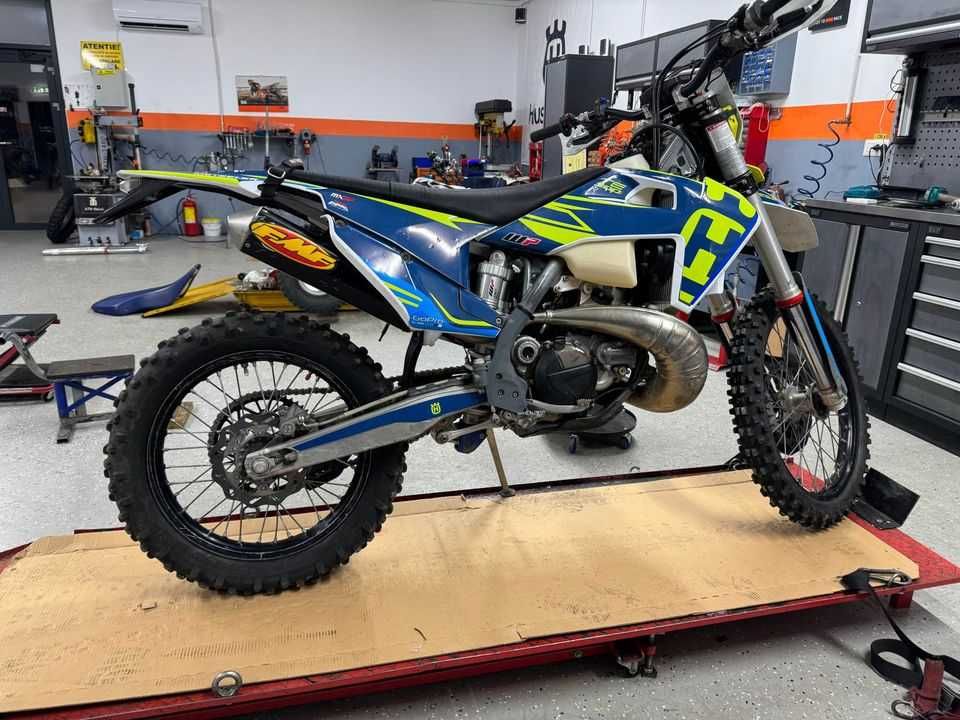 Husqvarna TE300 2022 (ktm gas gas)