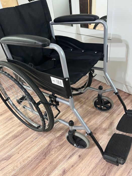 Инвалидная коляска