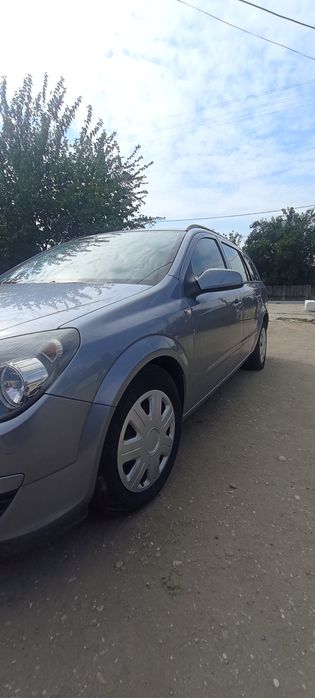 Vând Opel Astra H
