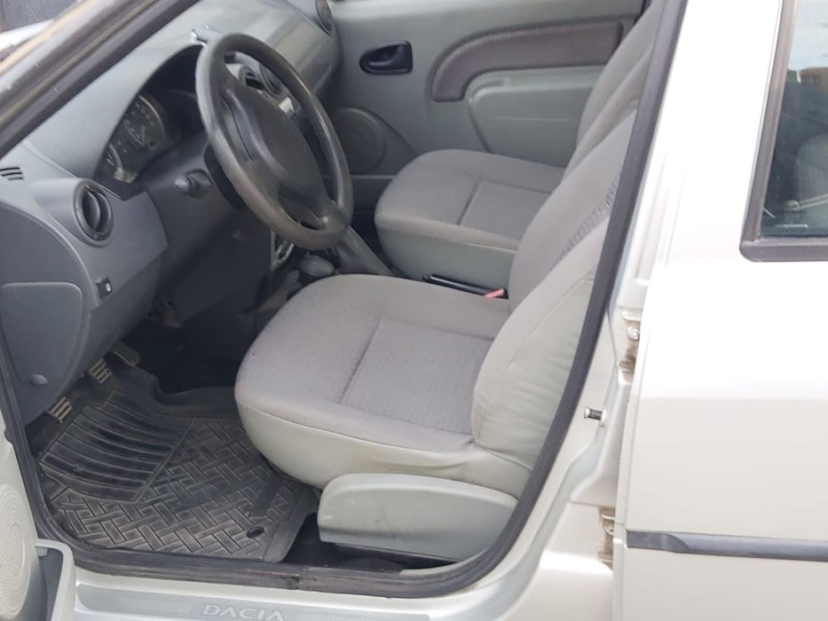 Dacia Logan berlina 2007