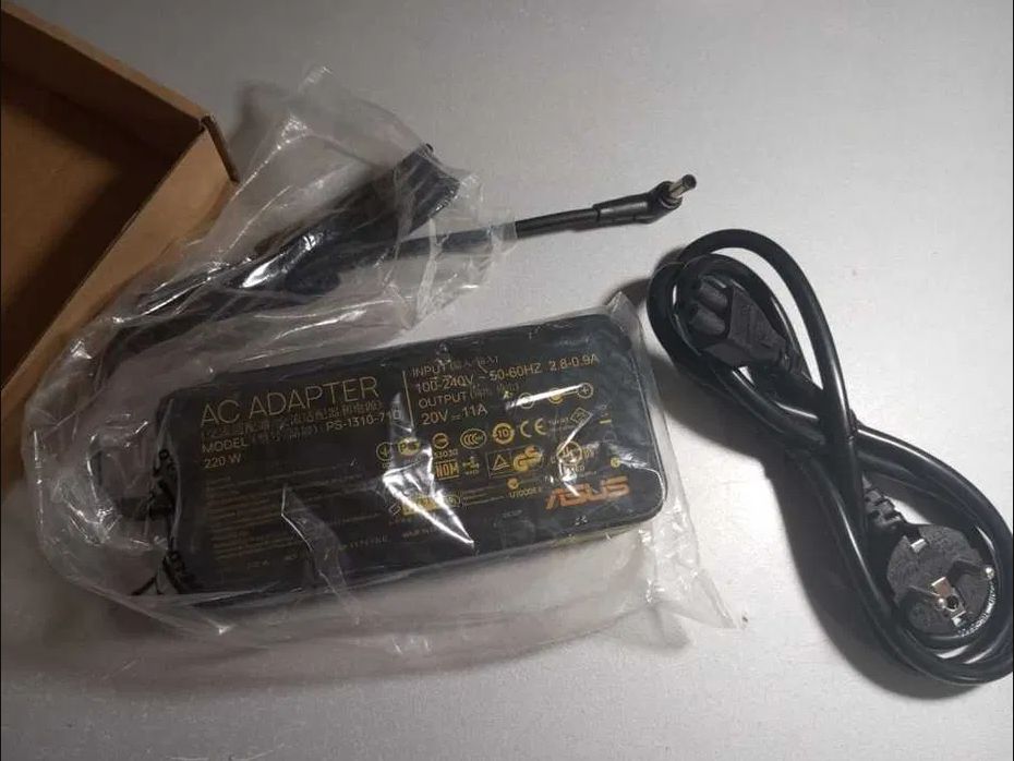зарядка блок питания 220w на ноутбук