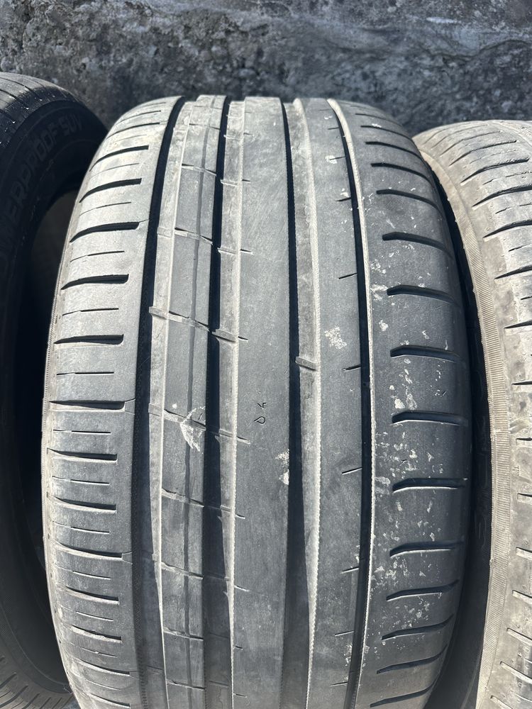 Автомобилни гуми NOKIAN 285/45R19 и 255/50R19