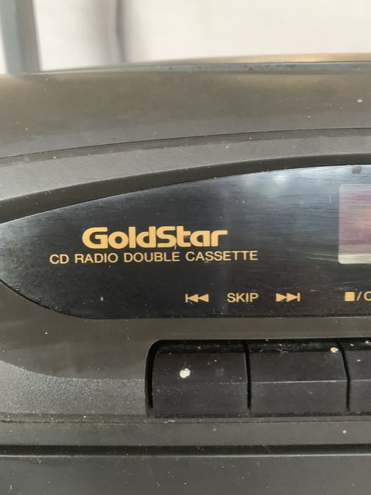 Casetofon radio CD portabil Goldstar