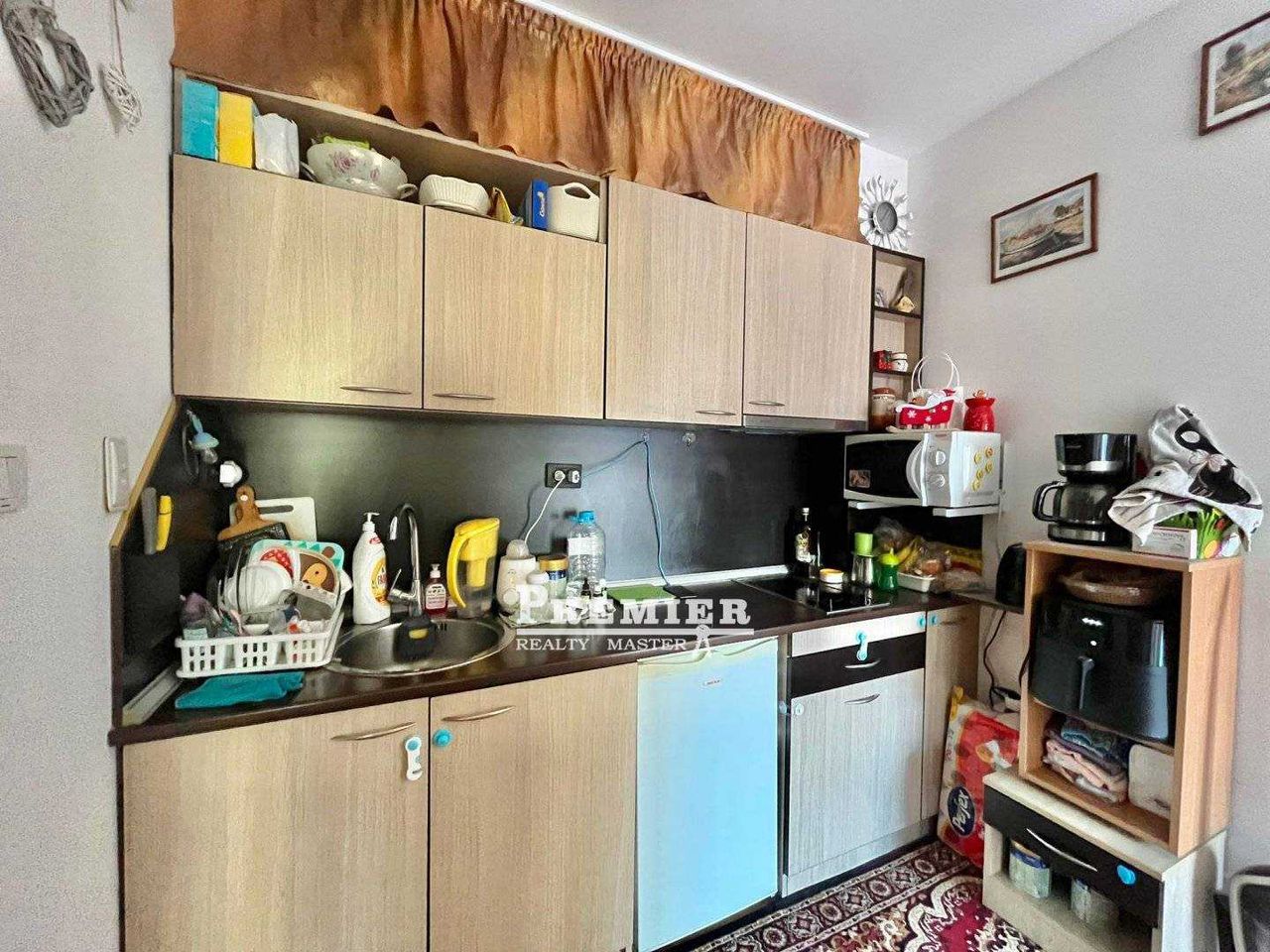 Продава се Двустаен апартамент в к.к. Слънчев бряг - 43 кв.м за 1163 €/кв.м - Снимка #4