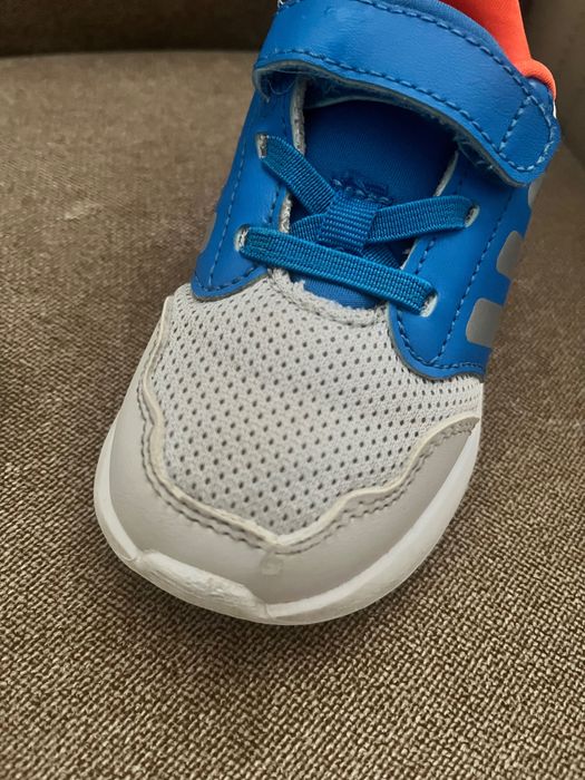 Маратонки Адидас