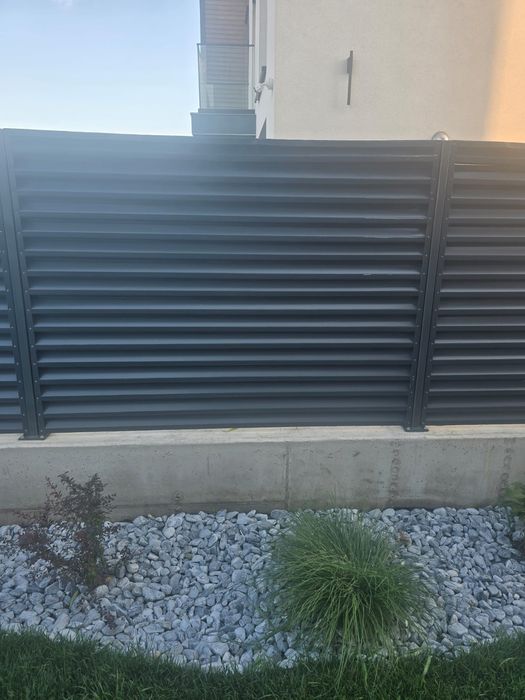 Garduri metalice și porti