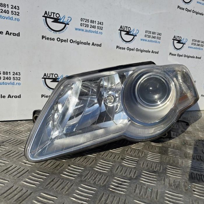 Far stanga cu lupa Volkswagen Passat B6 3C