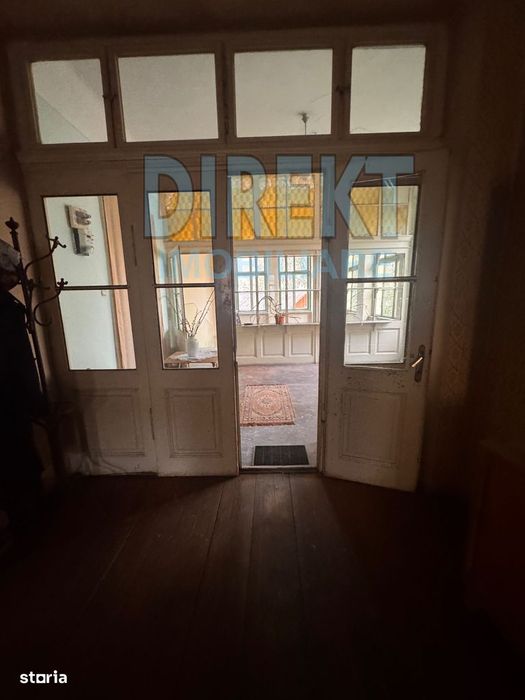 Spatiu comercial + Apartament de locuit