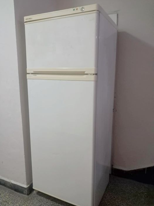 Beko хладилник с фризер