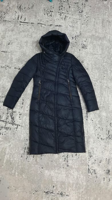 Продам женскую зимнюю куртку