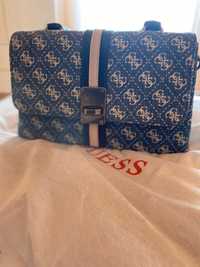 Оригинална чанта Guess