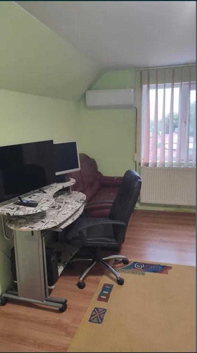 PF Închiriez apartament cu 2 camere
