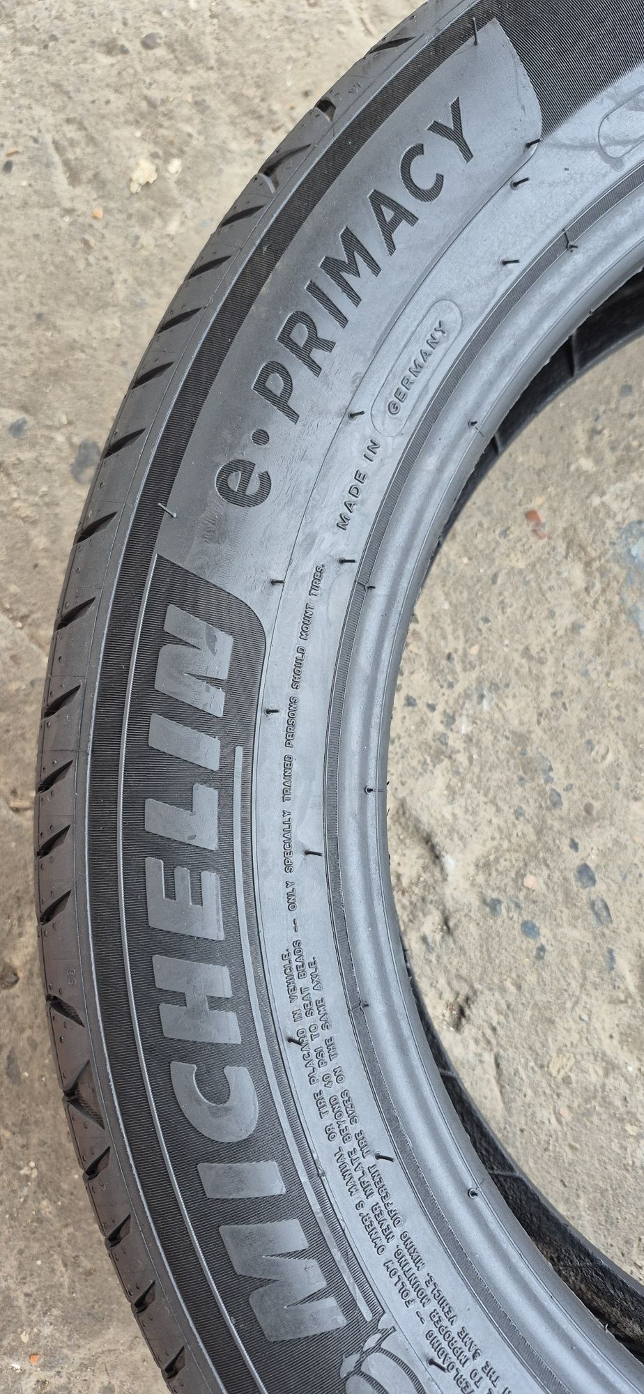 4 anvelope vara noi Michelin 175/65/17,dot 2023.Pretul este pe bucata.