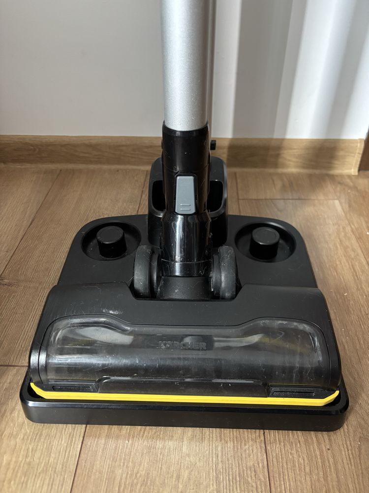 Aspirator vertical Karcher v6 cordless ourFamily